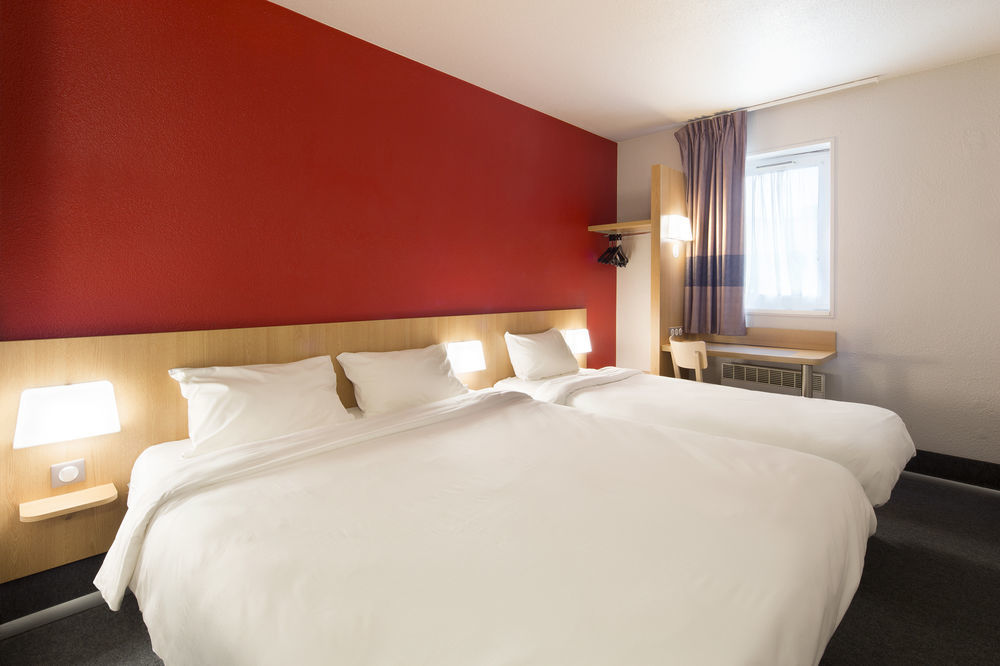 B&B Hotel Poitiers 1 Futuroscope Chasseneuil-du-Poitou Kültér fotó